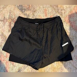 SATISFY Black Running Rippy Trail shorts